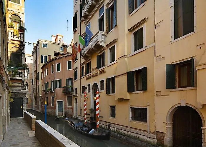 Ξενοδοχείο Duodo Palace 4*