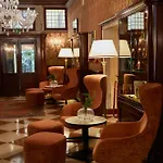 Отель Duodo Palace 4*