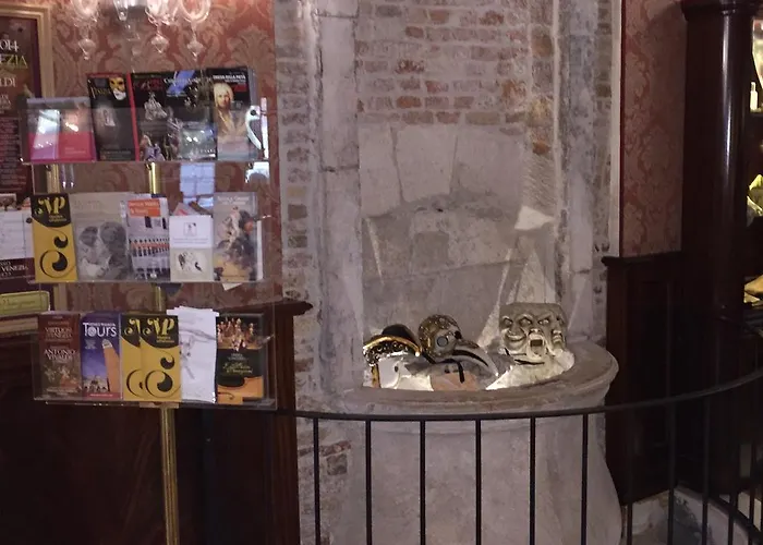 ホテル ドゥオーモ パレス ヴェネツィア